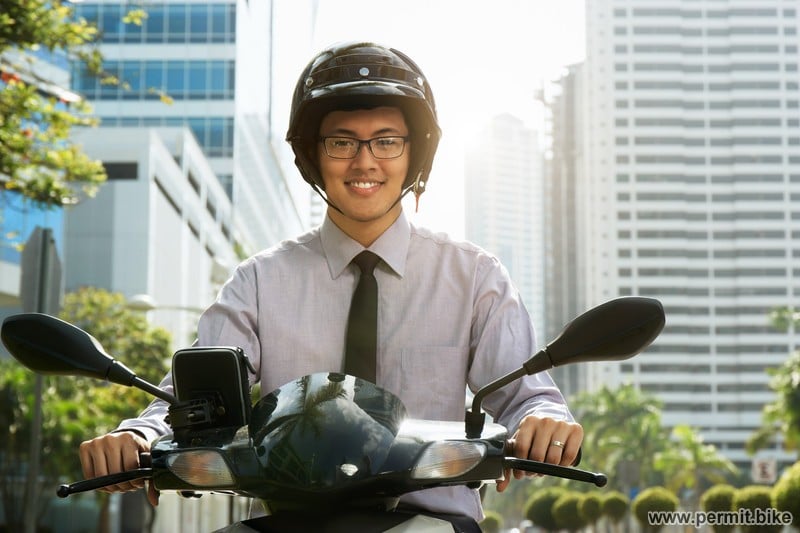 commuting-to-work-on-your-motorcycle-permit-bike